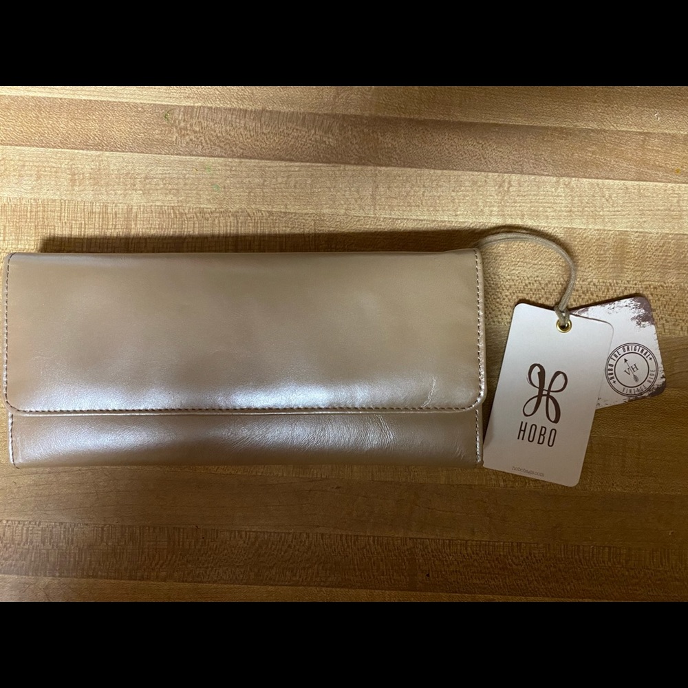 Hobo 100% Genuine Leather (Blush) Wallet